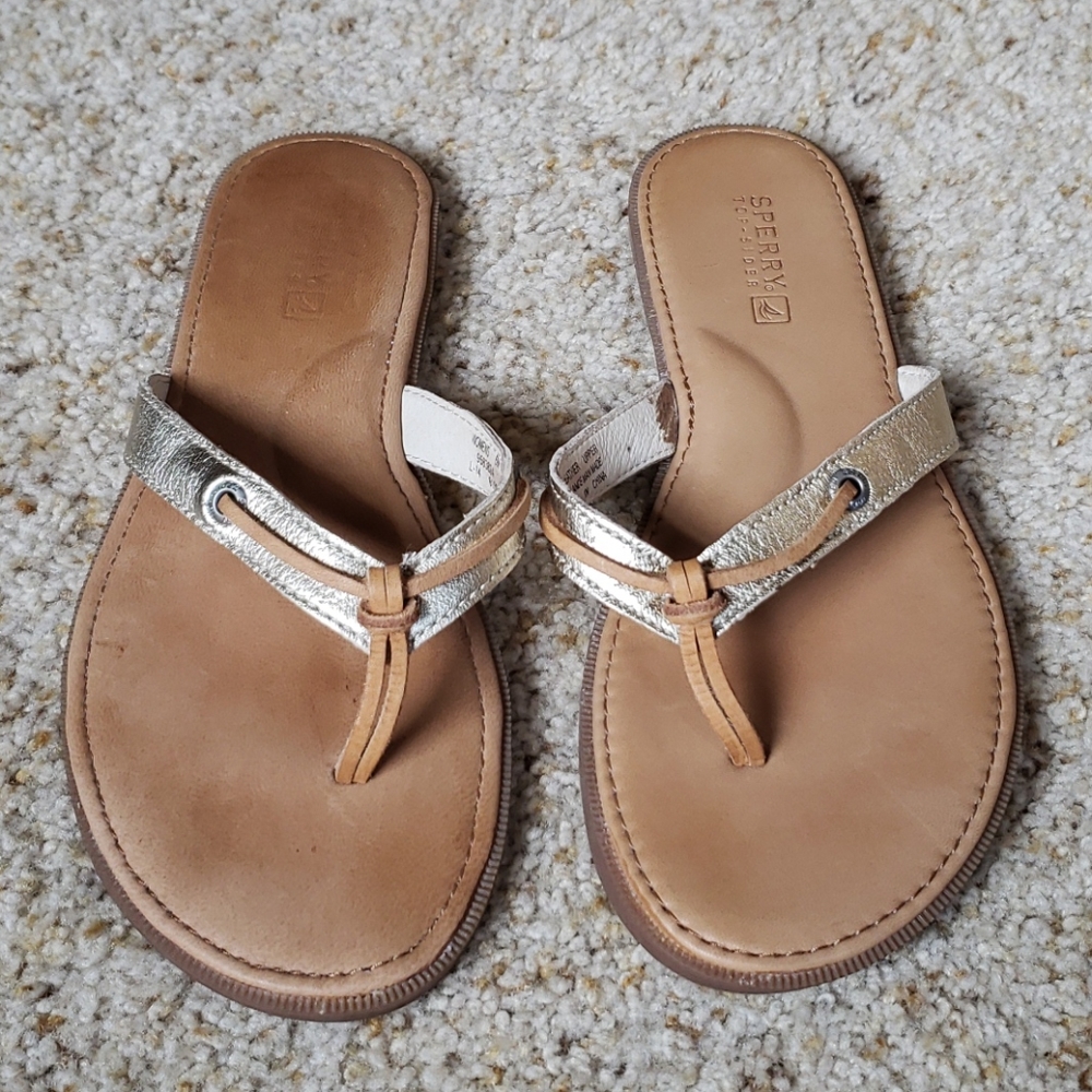 Sperry thong sandals